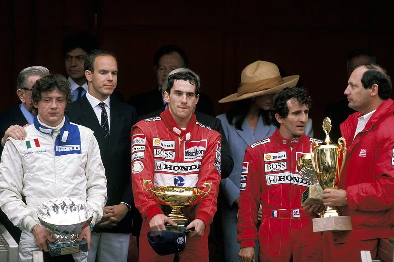 Pódio do GP de Mônaco de 1989 com vitória de Ayrton Senna, Alain Prost em segundo e Stefano Modena em terceiro, no último pódio da Brabham na Fórmula 1